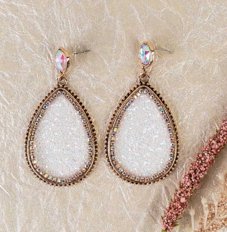 Glitter drop earring