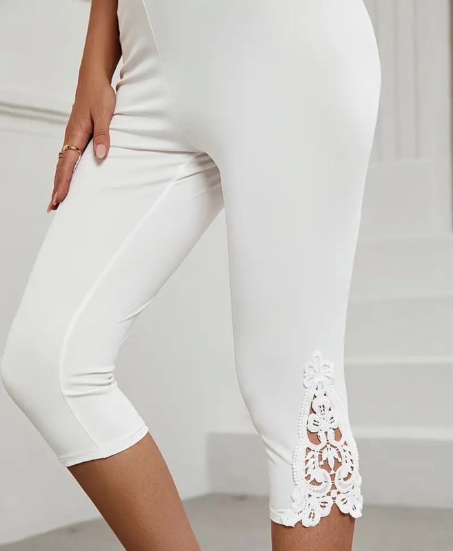 White Lace Capris Leggings