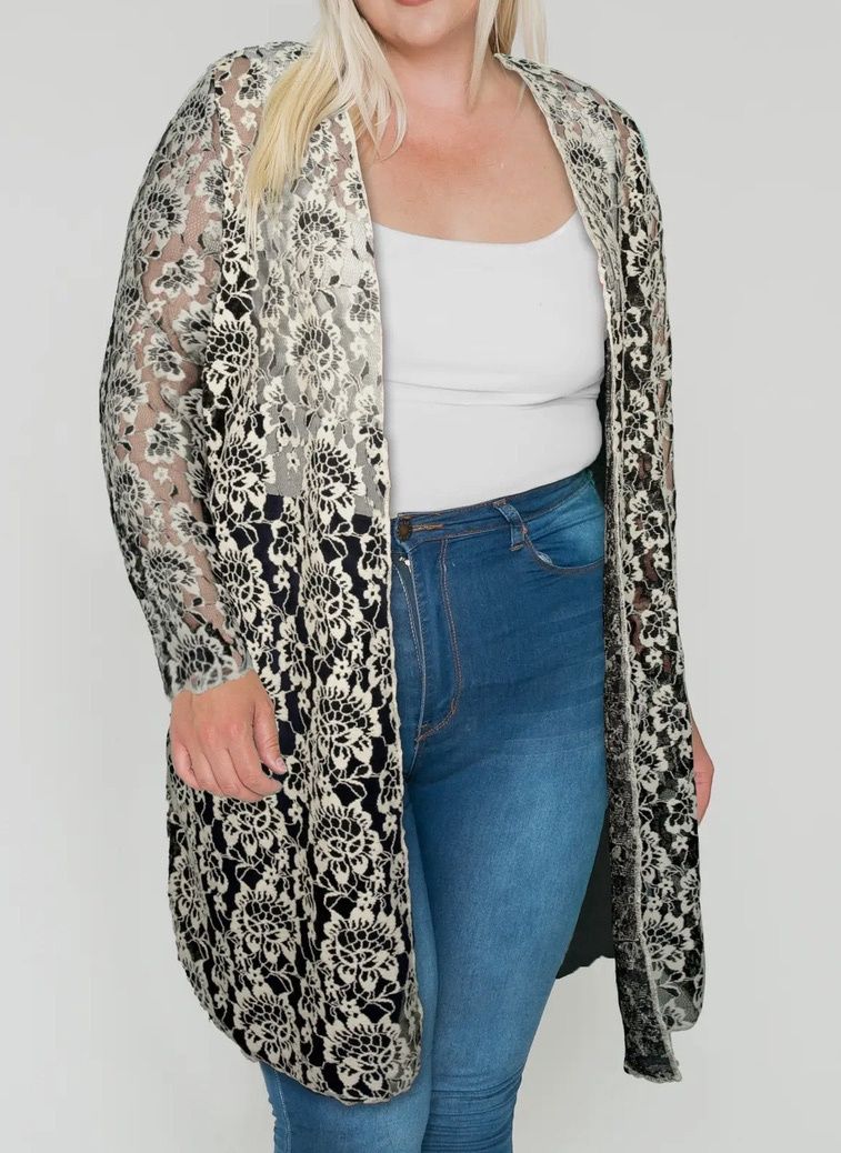 Black/Ivory Rose Lace Kamono
