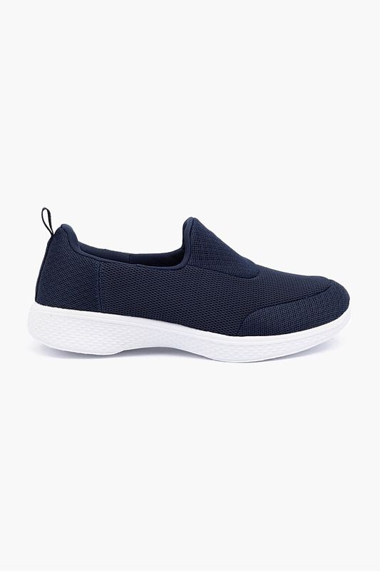 Klouds Kross Walk