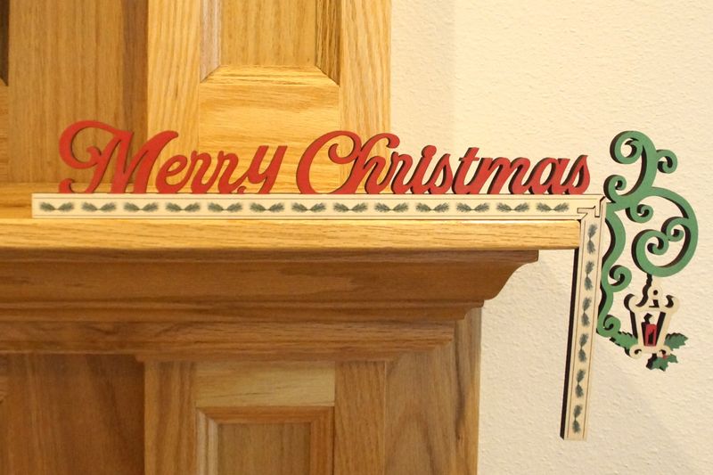      137344 Christmas Corner Decor-Merry Christmas
