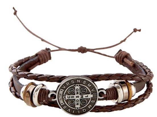 BK-18012 St. Benedict Braclet