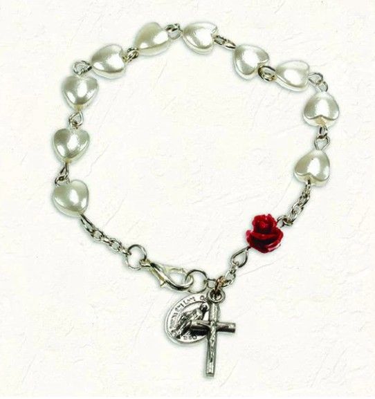       108-16-1828 Heart-Shaped Imitation Pearl Rosary Bracelet