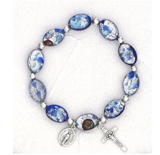       108-16-4247 Imitation Murano Oval Glass Bead Stretch Bracelet with Crucifix/MM