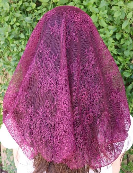 9074 Francisca Infinity Veil-Bordeaux