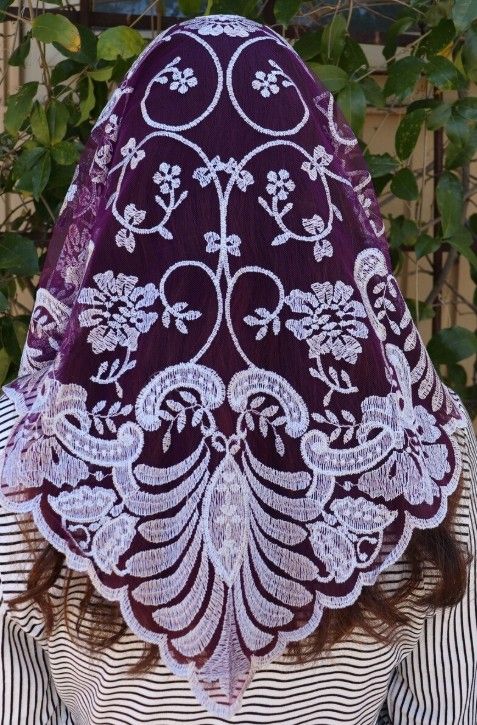      9642 Jacinta Purple Pearl Triangle