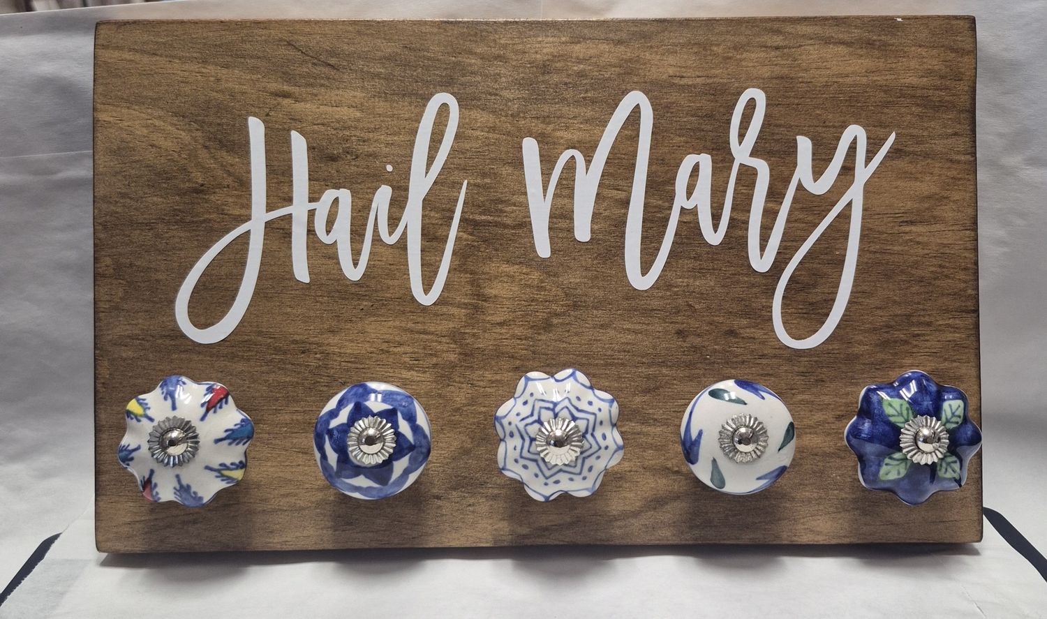 MM11 Rosary Hanger by Magdalena 5 Knob