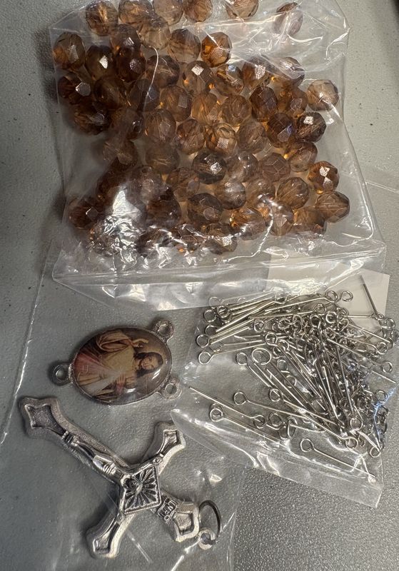 MRRK2 Divine Mercy Rosary Parts Kit