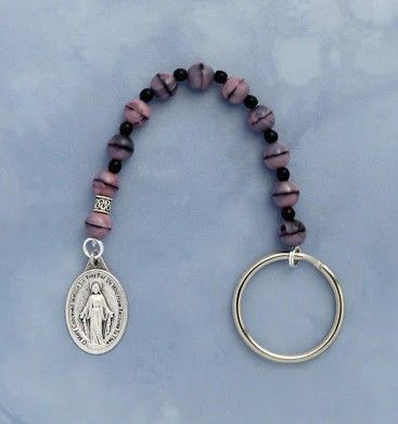 Keychain Pink One Decade 26387/PK