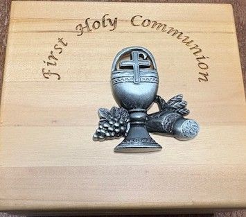 4-3/4" x 4-1/4" x 2-3/4" First Holy Communion Hardwood Keepsake Box ST111