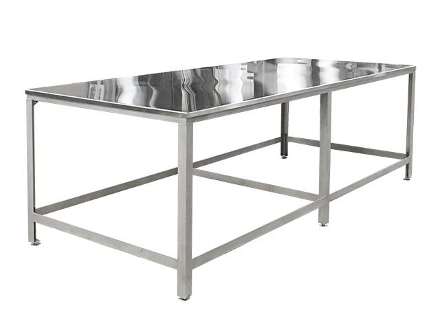 Tables & Racks