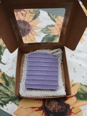 Single Soap Gift Box (Scent: Lavender)