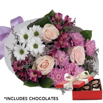 Love You Mum Charming Bouquet with Chocolate