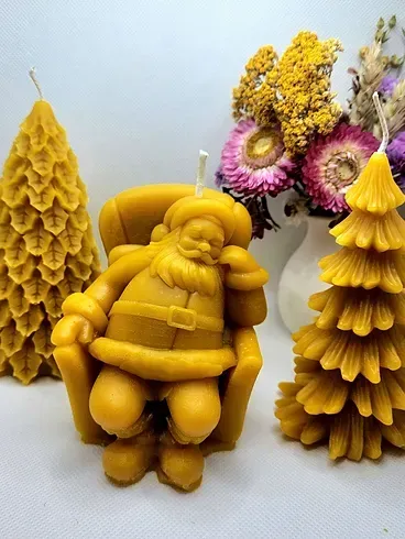 Christmas beeswax candles