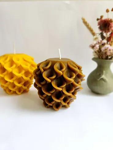 Extra large Beeswax Candle