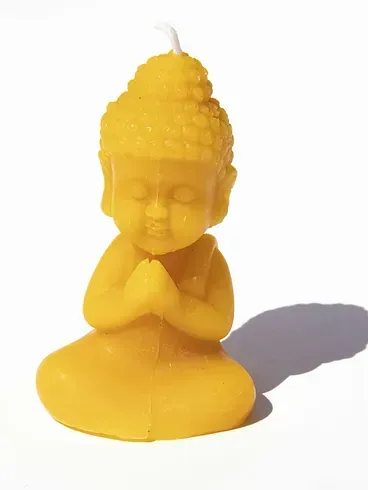 Praying Buddha beeswax candle