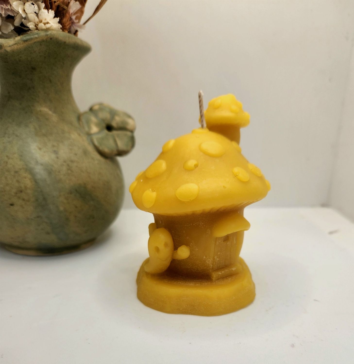 Mushroom ghost candle