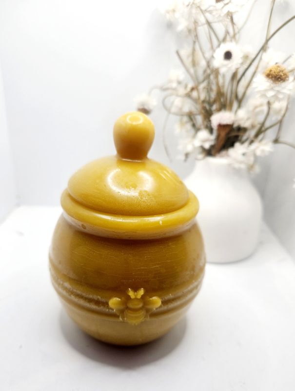 Large honey pot
