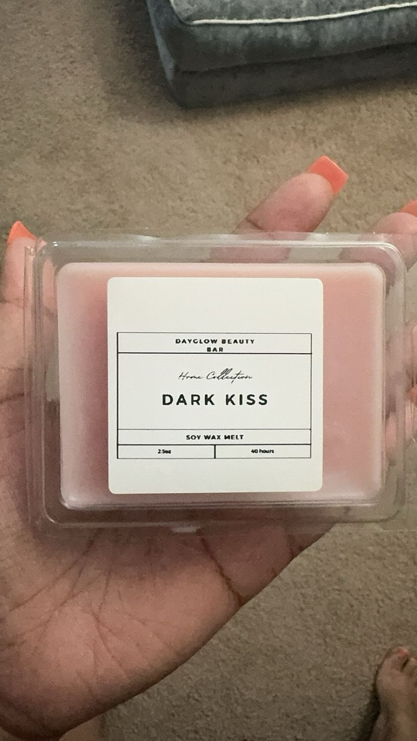 Dark Kiss Wax Melt