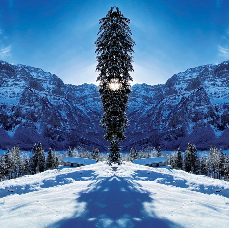 Klöntalersee, Switzerland - 80x80 cm - limited of 3