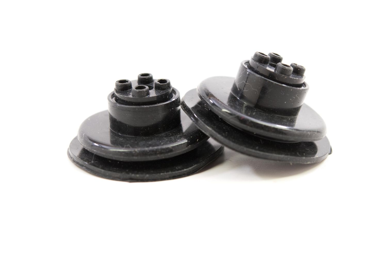 Seal: 4 Position pass-through Seal: 4 Position pass-through