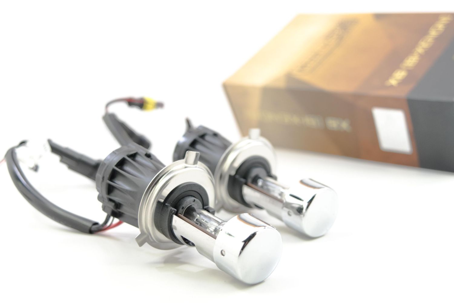 H4/9003 Bi-Xenon: XB 4300K HID Bulbs (Pair) H4/9003 Bi-Xenon: XB 4300K HID Bulbs (Pair)