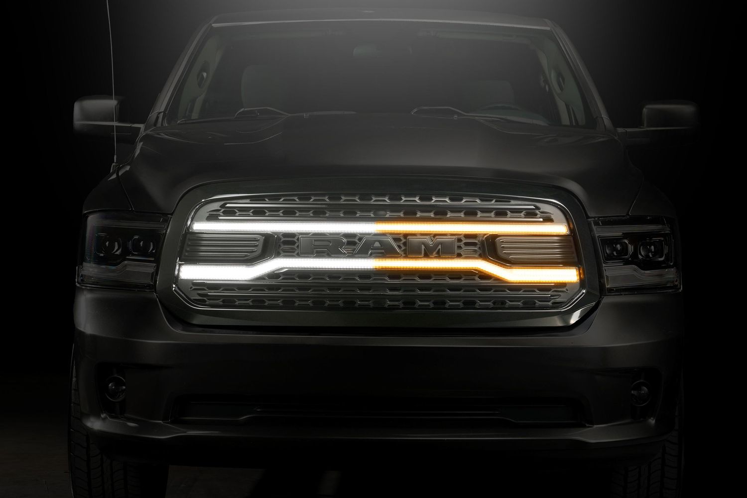 XBG LED Grille: Dodge Ram 1500 (13-18 / Chrome)