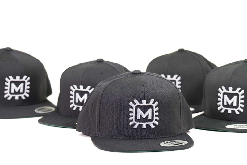 Hat: (Black / Snap Back)