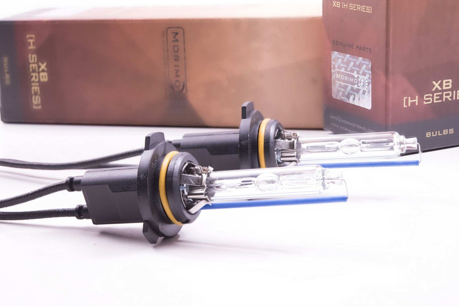 9005/H10/9145: XB 5000K HID Bulbs (Pair) 9005/H10/9145: XB 5000K HID Bulbs (Pair)