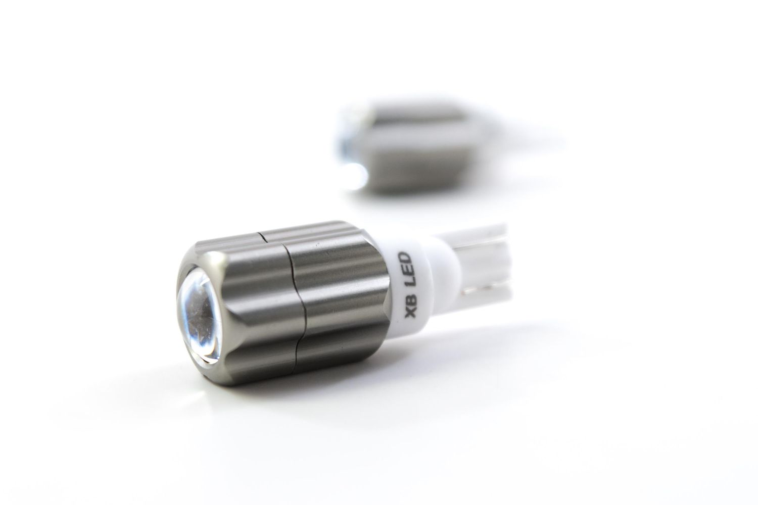 921/T15: XB LED (White) 921/T15: XB LED (White)