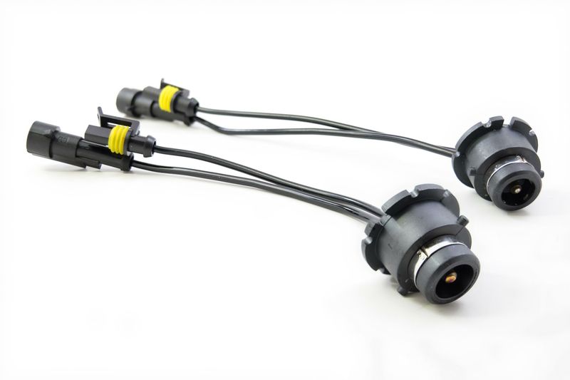 D2S to AMP Ballast Adapters