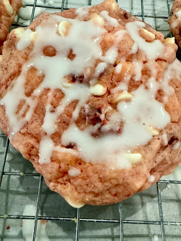 Strawberry Cookie