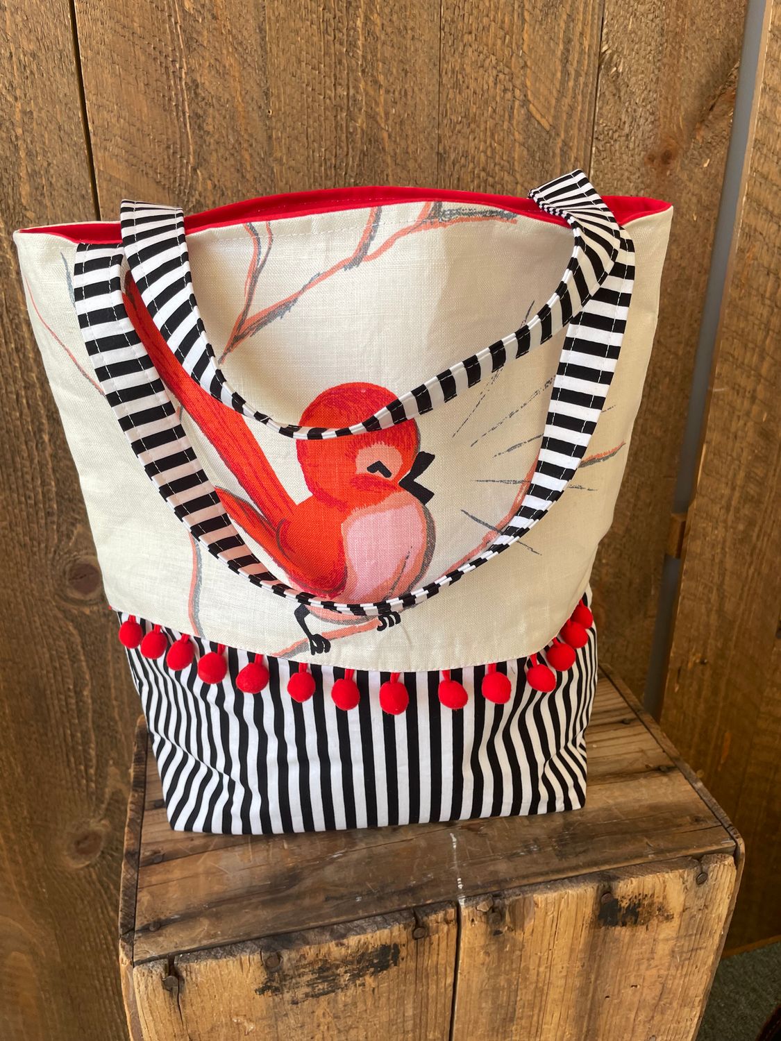 Delightful Robin tote bag