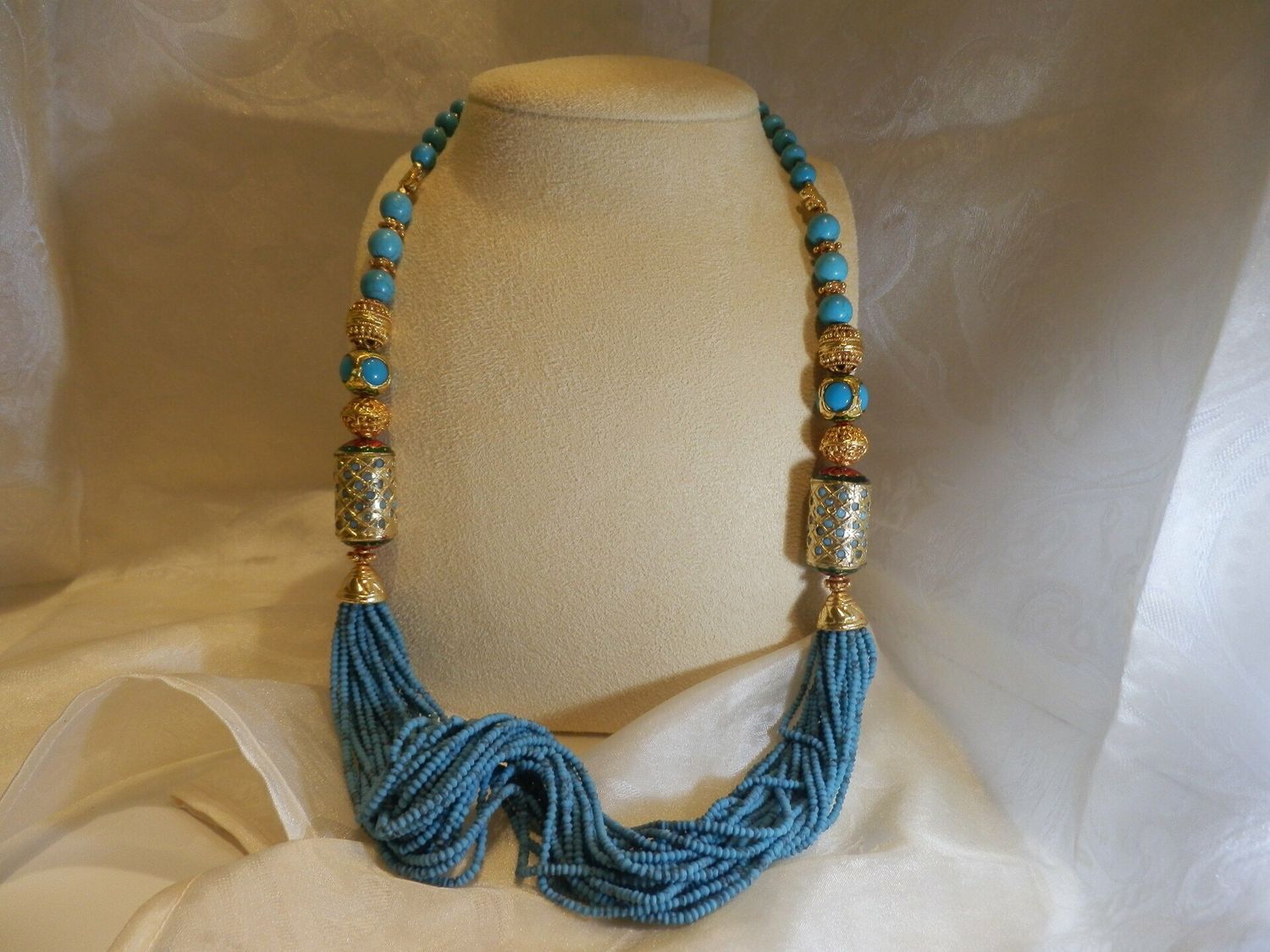 COLLANA IN PASTA DI TURCHESE