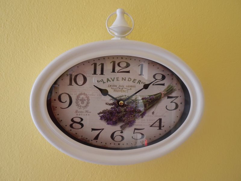 Orologio da parete in ferro laccato e vetro " mazzo di lavanda "