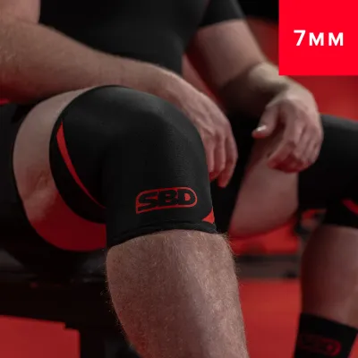 Наколенники для пауэрлифтинга &quot;Knee Sleeves - Standard 2024&quot;, 7 мм, Black/Red, SBD