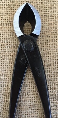 205mm Black Carbon Steel Ryuga Branch Cutter (Medium Size)