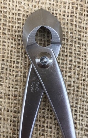 Yagimitsu Japanese Bonsai Tools 170mm Stainless Steel Branch Cutter (Small Size) Yagimitsu Japanese Bonsai Tools 170mm Stainless Steel Branch Cutter (Small Size)