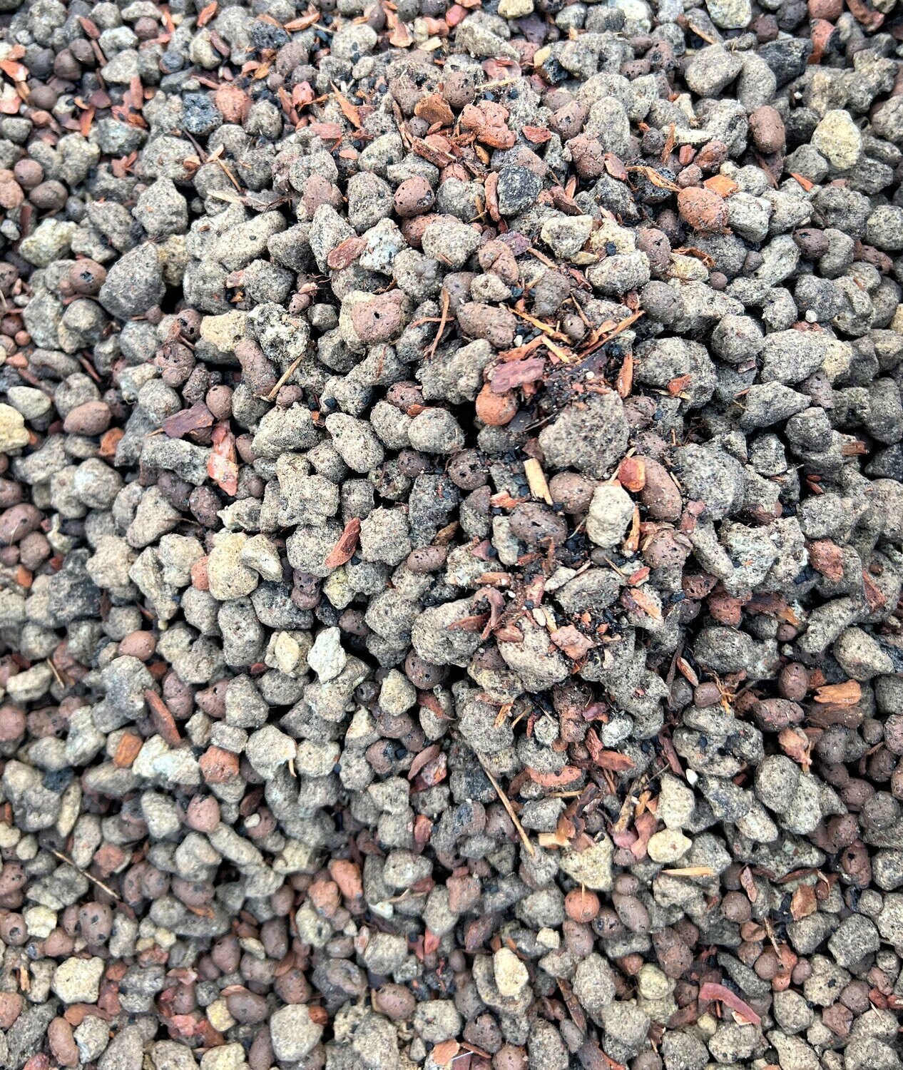 B4Me Yamadori Soil MixLarge. 14 litres bonsai substrate with added BioChar for drainage layers