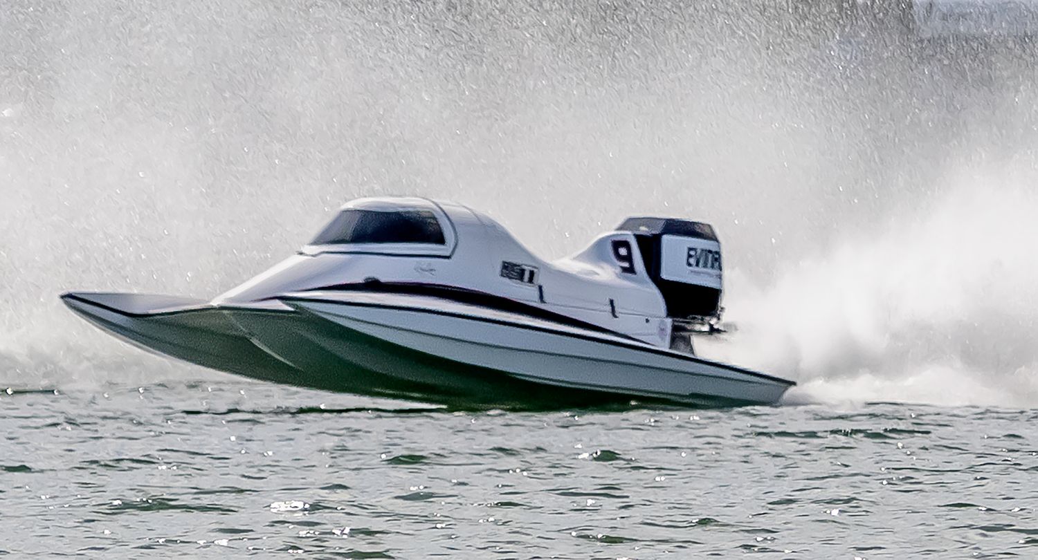 Single Race Photo Pass