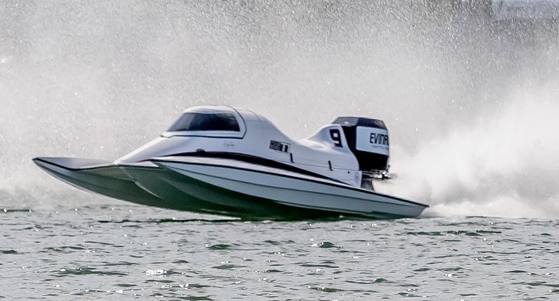 Single Race Photo Pass