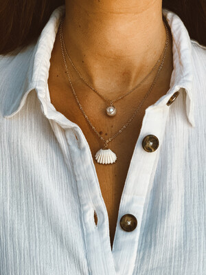 Rocky Rosa Necklace Dubbel Chain Shell Rocky Rosa Necklace Dubbel Chain Shell