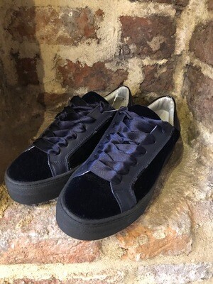 Hip Shoe Style Donn Bleu Velvet (outlet) Hip Shoe Style Donn Bleu Velvet (outlet)
