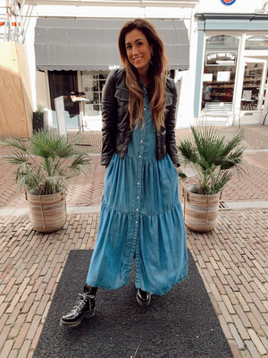 Silvian Heach Timurray Denim Dress Silvian Heach Timurray Denim Dress