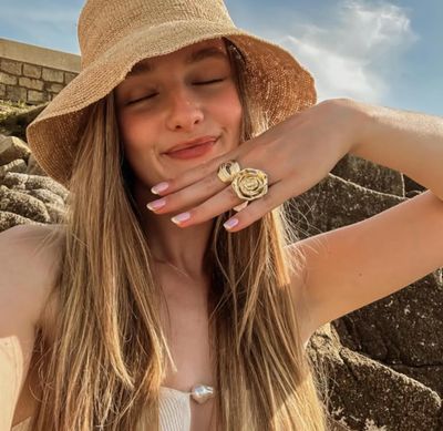 Rose &amp; Camellia Ring Roos - Gold