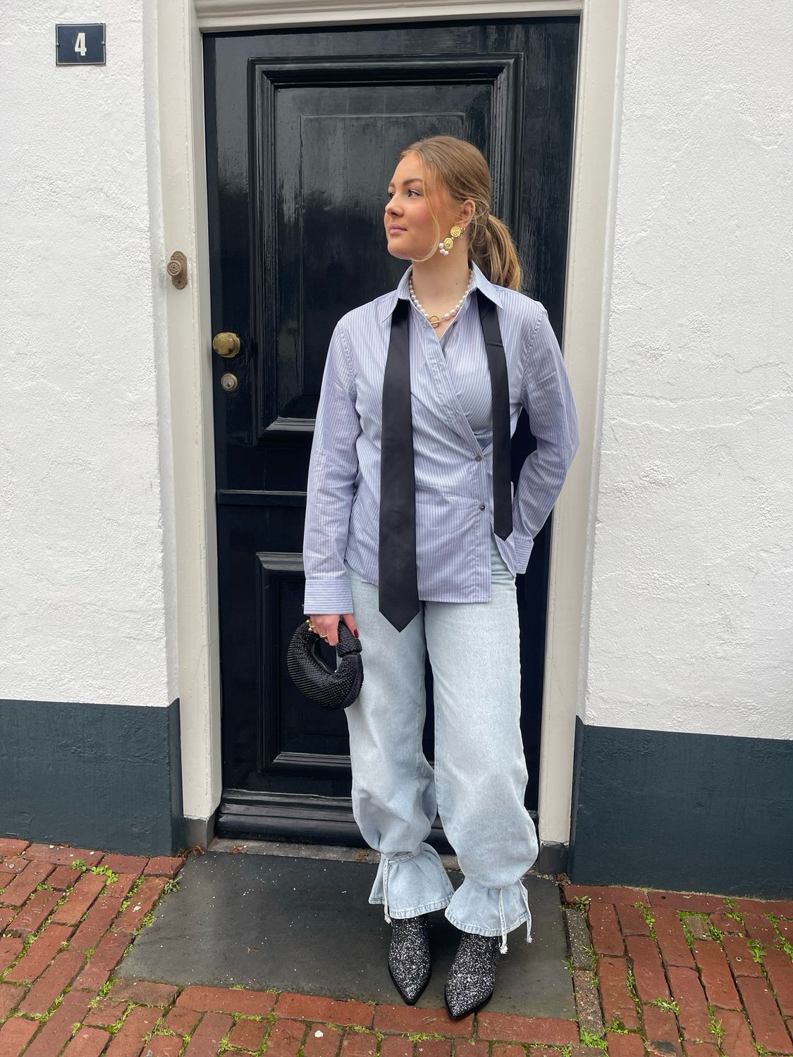 Homage Tailored Straight Jeans With Knot Detail - light vintage