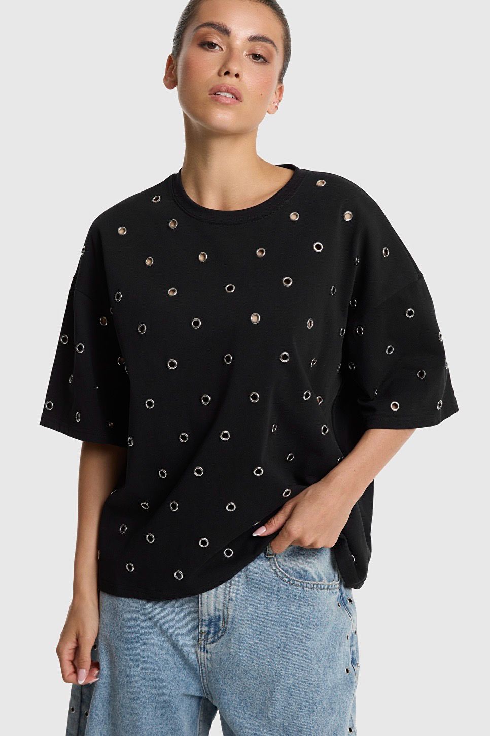 Alix the Label Eyelet T-Shirt - Black