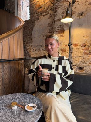 Harper &amp; Yve Indy Cardigan - Hot Fudge Stripe