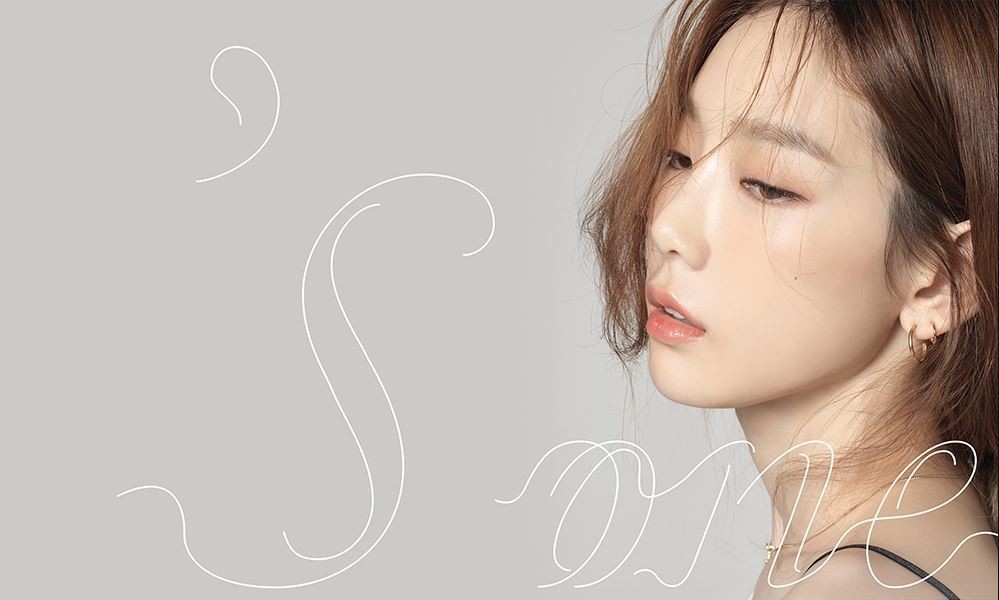 Taeyeon 's…one Official Concert Slogan & Fortune Card Set
