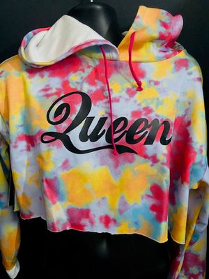 Block Bully&#39;z LLC&#39;s &#39;Queen&#39; cropped hoody